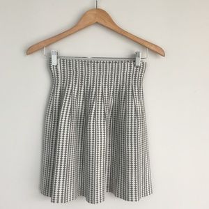 Club Monaco Mini Skirt XS